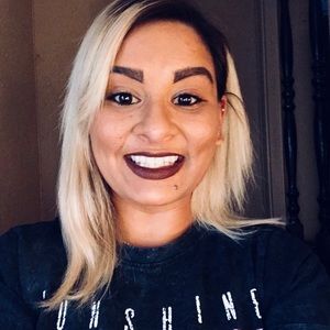 Meet your Posher, Monet